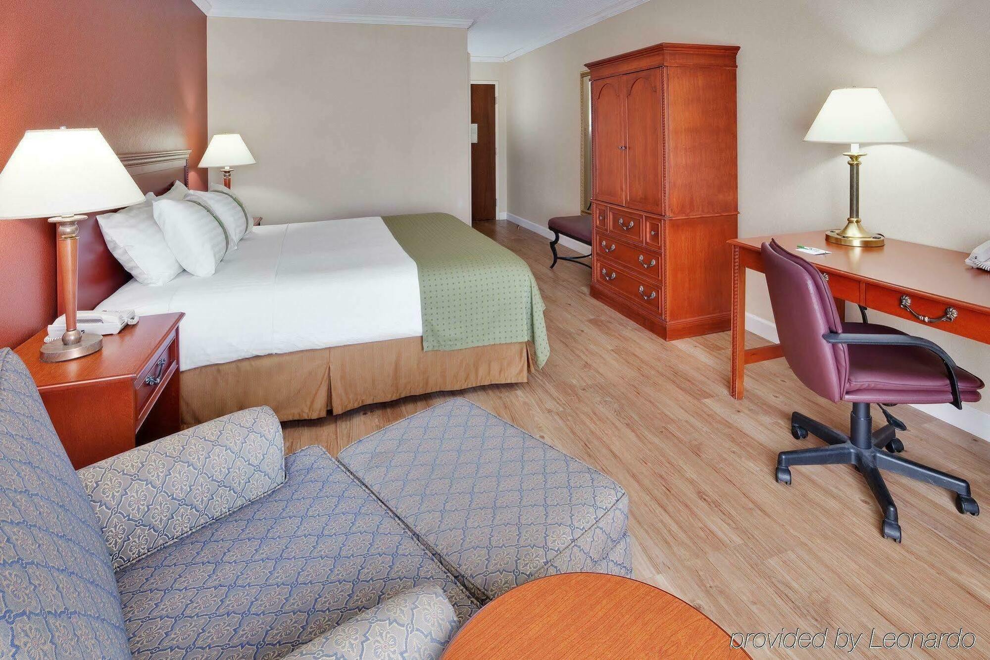 Holiday Inn Williamsport By Ihg Экстерьер фото