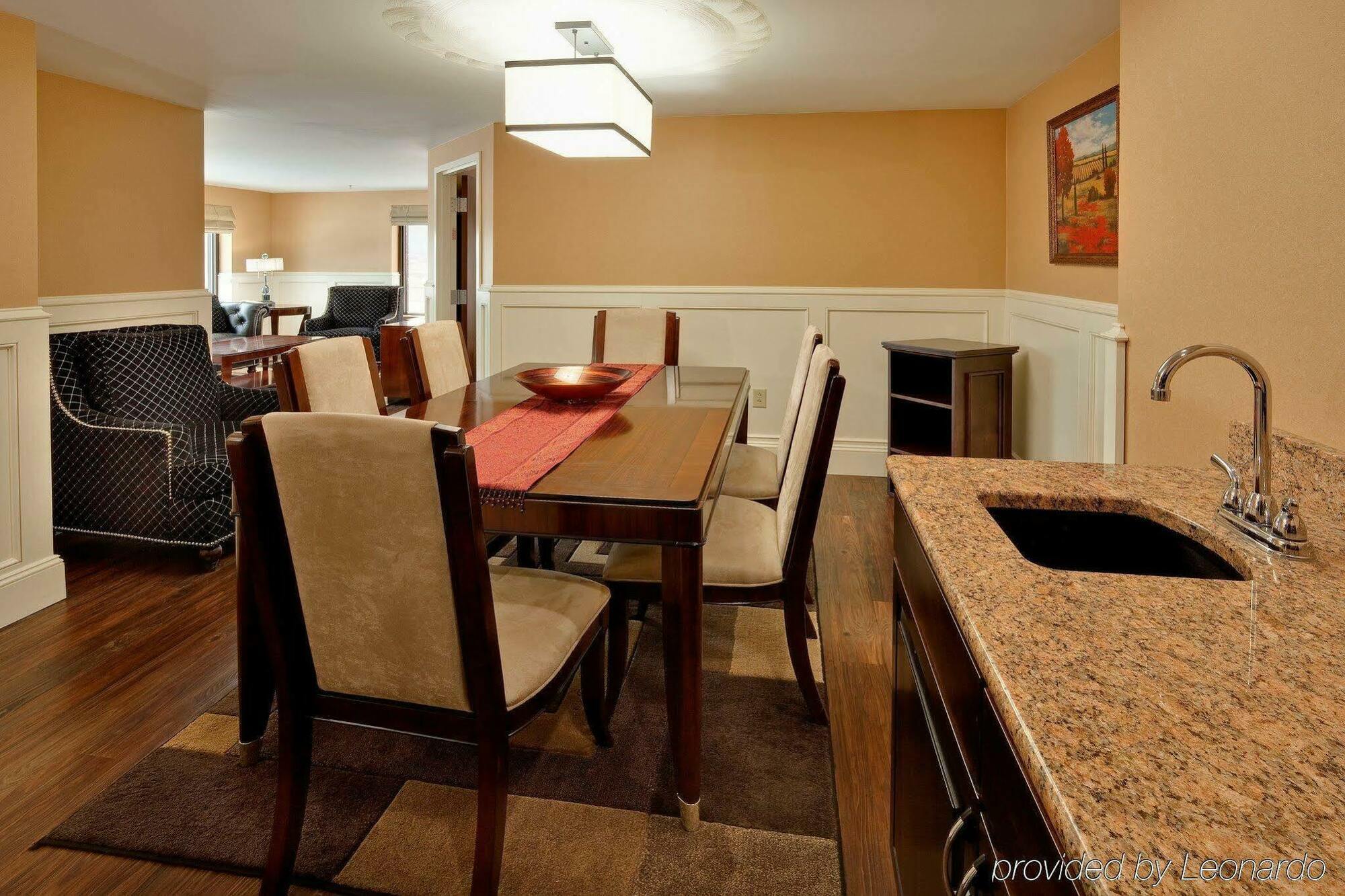 Holiday Inn Williamsport By Ihg Номер фото